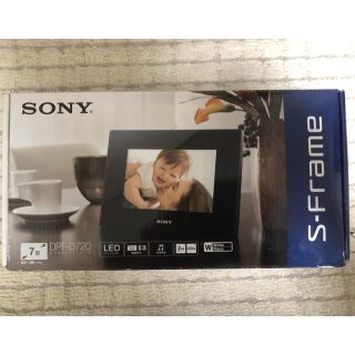 ソニー(SONY)のSONY デジタルフォトフレーム　DPF D720(フォトフレーム)