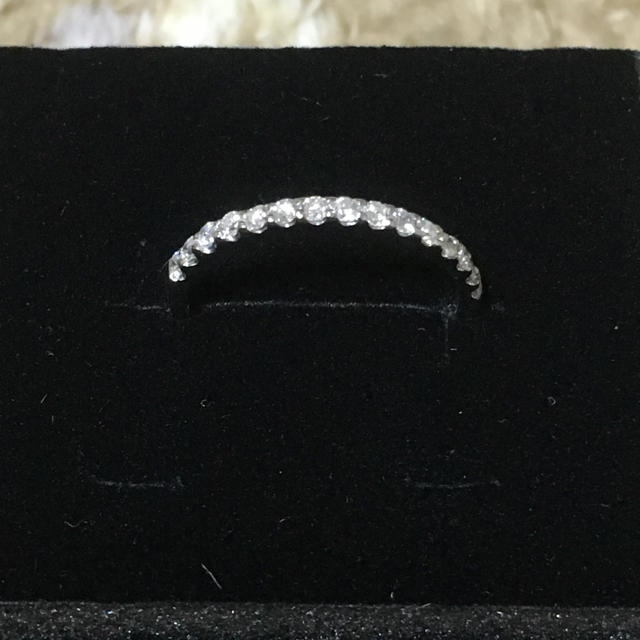 ダイヤモンドハーフエタニティリング p900 0.30 刻印有‼️ レディースのアクセサリー(リング(指輪))の商品写真