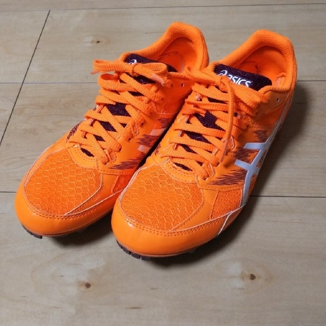 asics(アシックス)のバブ様専用　　アシックス 陸上スパイク 24.5cm（状態良好！） スポーツ/アウトドアのランニング(シューズ)の商品写真