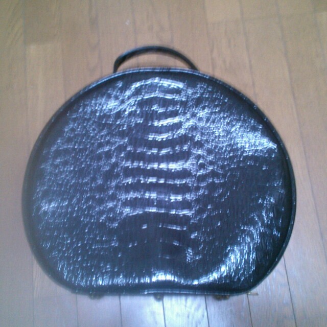 ＊【167】エナメルバック＊ レディースのバッグ(スーツケース/キャリーバッグ)の商品写真