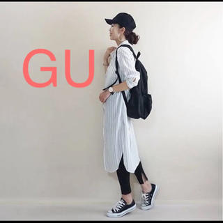 ジーユー(GU)の【新品タグ付】スリットレギンスパンツ　GU(レギンス/スパッツ)