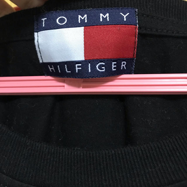 TOMMY HILFIGER(トミーヒルフィガー)のTOMMY HILFIGER ラインTシャツ レディースのトップス(Tシャツ(半袖/袖なし))の商品写真