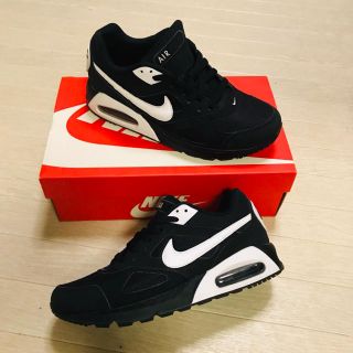 ナイキ(NIKE)の26cmNIKE AIR MAX IVO エアマックス　ブラックホワイト(スニーカー)