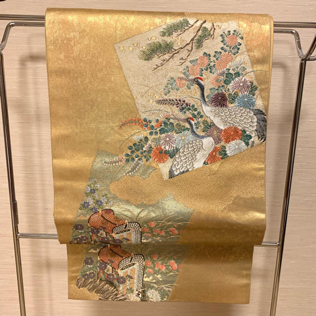 西陣 - ☆美品☆正絹 袋帯 「王朝色紙紋」 鶴 御所車 草花 金色 引箔 金糸 六通の通販 by Taka's shop｜ニシジンならラクマ