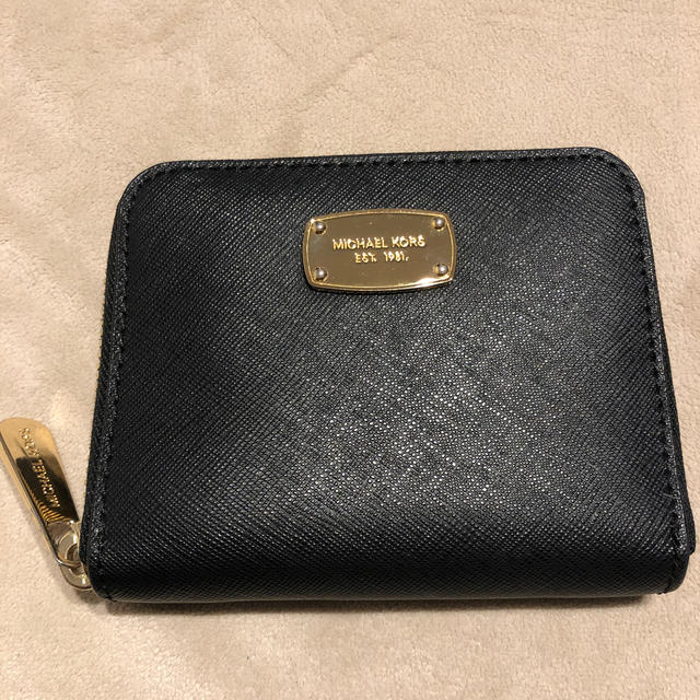 Michael Kors(マイケルコース)の【美品】MICHAEL KORS♡二つ折り財布♡ブラック レディースのファッション小物(財布)の商品写真