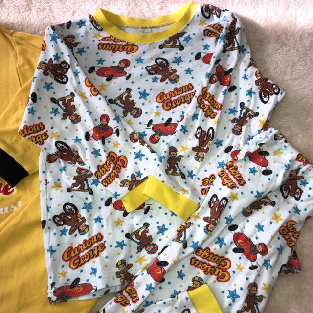 おさるのジョージ パジャマ サイズ110  キッズ/ベビー/マタニティのキッズ服男の子用(90cm~)(パジャマ)の商品写真