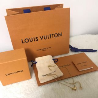 ルイヴィトン(LOUIS VUITTON)の ルイヴィトン ネックレス エセンシャル M61083 (ネックレス)