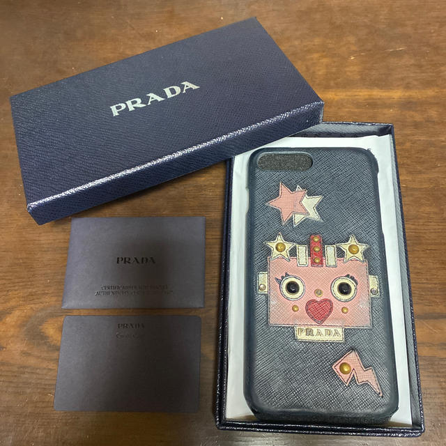 PRADA - PRADA 携帯ケースiPhone7plusの通販 by china.shop｜プラダならラクマ