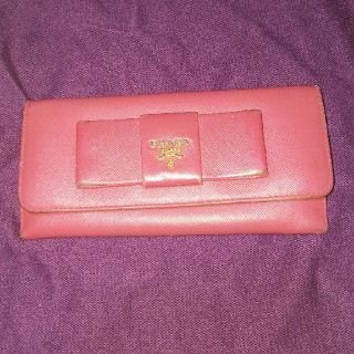 プラダ(PRADA)のPRADA ﾌﾟﾗﾀﾞ SAFFIANO  二つ折り長財布 レザー ピンク(財布)