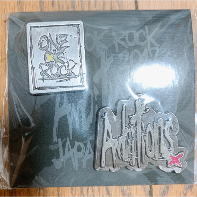 ONE OK ROCK(ワンオクロック)のONE OK ROCK ピンズ　未開封 エンタメ/ホビーのタレントグッズ(ミュージシャン)の商品写真