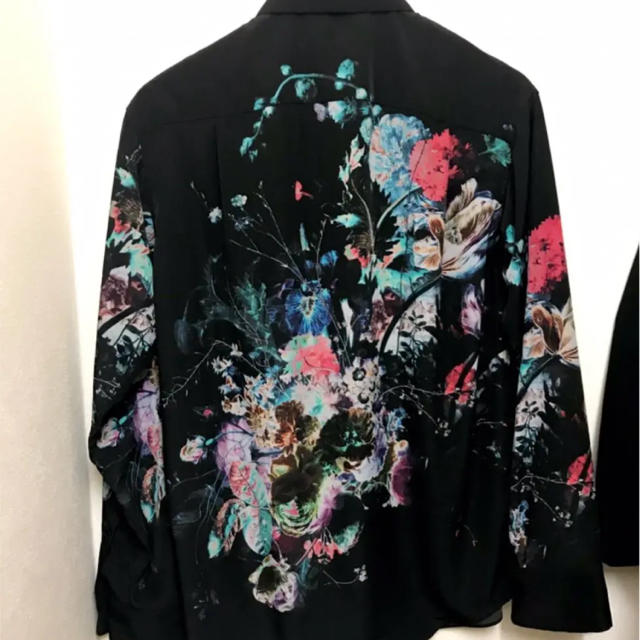 LAD MUSICIAN(ラッドミュージシャン)のLADMUSICIAN flower patternshirt メンズのトップス(シャツ)の商品写真