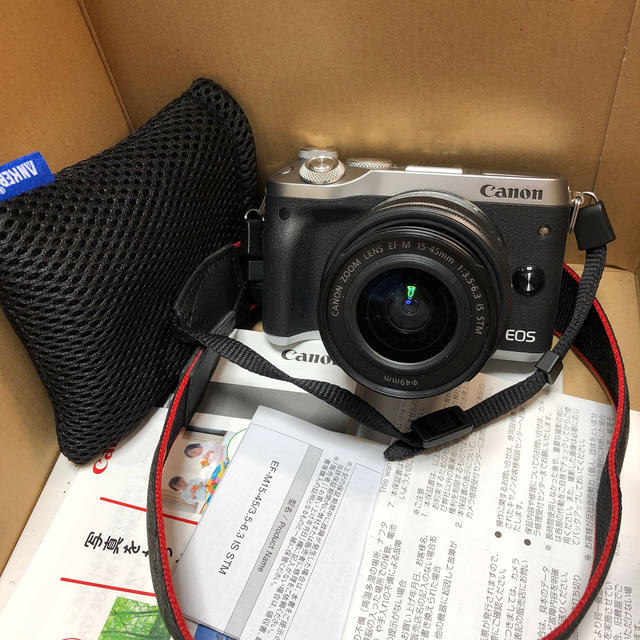 Canon EOS M6 シルバー　EVFキット