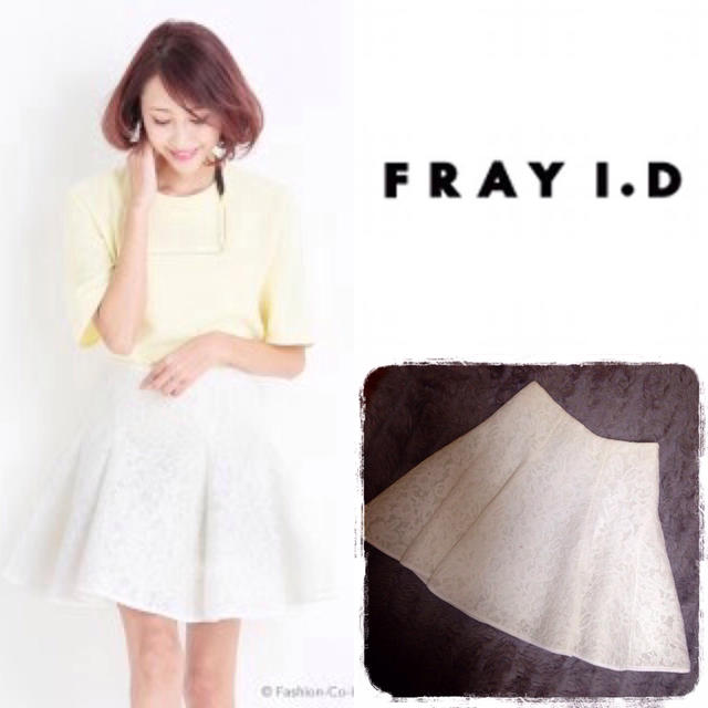 FRAY I.D(フレイアイディー)のレースフレアスカート レディースのスカート(ひざ丈スカート)の商品写真