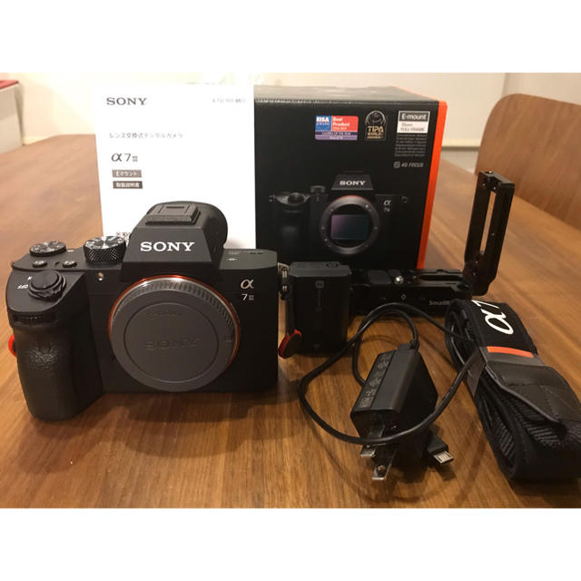 美品！sony A7Ⅲ ボディ　保証付き