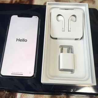 アイフォーン(iPhone)の【美品】iPhone X Silver 64GB (スマートフォン本体)