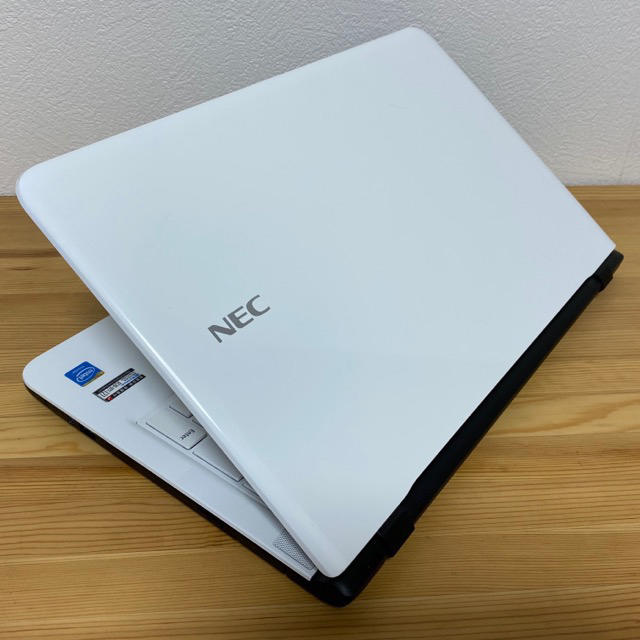 NEC(エヌイーシー)の【どんちゃん様専用】Win10/NEC PC-LS150TSW/HDD500GB スマホ/家電/カメラのPC/タブレット(ノートPC)の商品写真