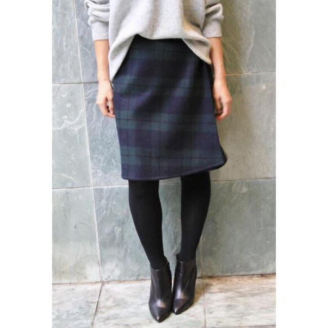 IENA(イエナ)のイエナ Wフェイスリバーシブルスカート レディースのスカート(ひざ丈スカート)の商品写真