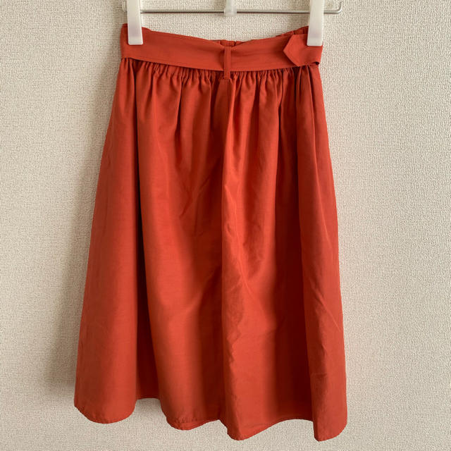 Spick & Span(スピックアンドスパン)のスピックアンドスパン　オレンジスカート レディースのスカート(ロングスカート)の商品写真