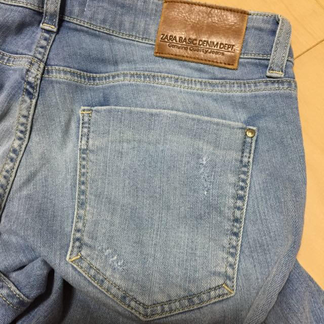 ZARA(ザラ)のZARA ダメージジーンズ レディースのパンツ(デニム/ジーンズ)の商品写真