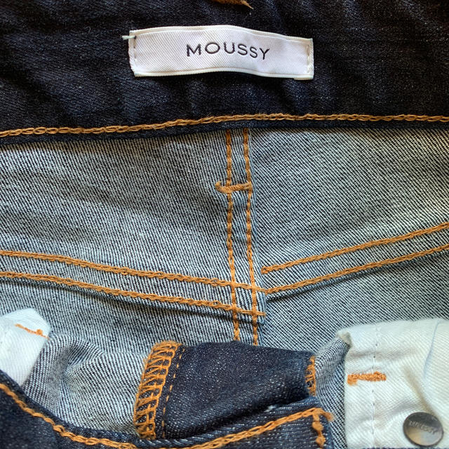 moussy(マウジー)のMOUSSYダメージジーンズ レディースのパンツ(デニム/ジーンズ)の商品写真
