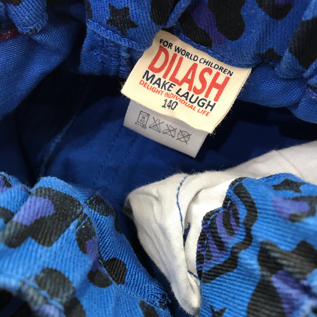 DILASH　パンツ　140㎝ キッズ/ベビー/マタニティのキッズ服男の子用(90cm~)(パンツ/スパッツ)の商品写真