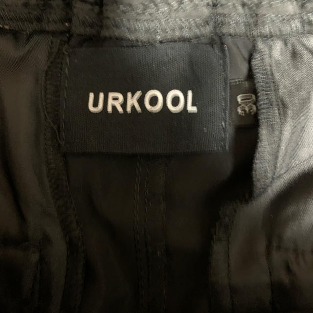 FEAR OF GOD(フィアオブゴッド)のurkool ナイロン スナップカーゴパンツ  サイズ30 メンズのパンツ(ワークパンツ/カーゴパンツ)の商品写真