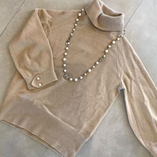 マックスマーラ(Max Mara)のマックスマーラ　高級白タグ　カシミヤ 100% ベージュ　タートルネック(ニット/セーター)