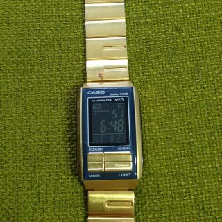 カシオ(CASIO)のCASIOゴールド腕時計(腕時計)