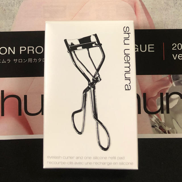 shu uemura(シュウウエムラ)の【新品】シュウウエムラ ビューラー アイラッシュカーラーN コスメ/美容のスキンケア/基礎化粧品(フェイスローラー/小物)の商品写真