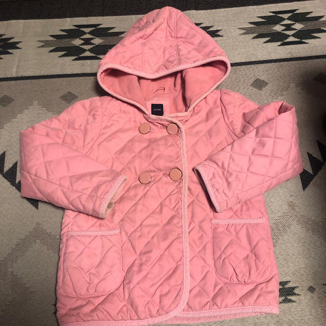 babyGAP(ベビーギャップ)のbabyGap ピンクコート キッズ/ベビー/マタニティのキッズ服女の子用(90cm~)(コート)の商品写真