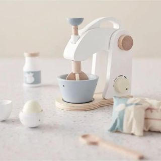 ボンポワン(Bonpoint)の新品・大特価★Kids Concept★木製ミキサー(知育玩具)