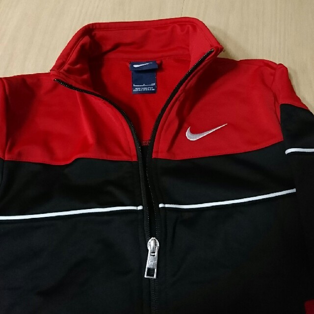 NIKE(ナイキ)のNIKE ジャージ 上下セット キッズ/ベビー/マタニティのキッズ服男の子用(90cm~)(その他)の商品写真