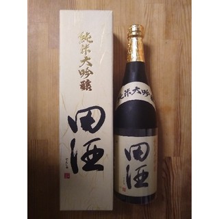 【激レアアイテム】2019純米大吟醸　田酒(日本酒)