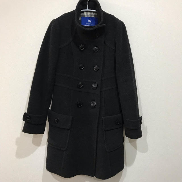 BURBERRY BLUE LABEL(バーバリーブルーレーベル)のバーバリーブルーレーベル ウールコート サイズ38 グレー レディース レディースのジャケット/アウター(ピーコート)の商品写真