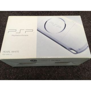 プレイステーションポータブル(PlayStation Portable)のPlayStation Portable PEARL WHITE(家庭用ゲーム機本体)