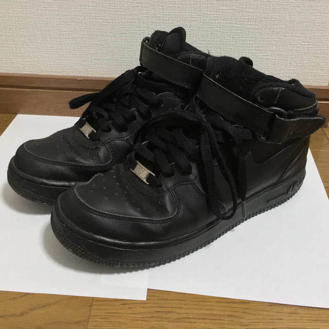 NIKE(ナイキ)のNIKE AIR FORCE 1 MID レディースの靴/シューズ(スニーカー)の商品写真