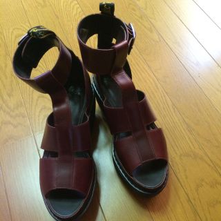 ドクターマーチン(Dr.Martens)のドクターマーチン♡厚底サンダル(サンダル)