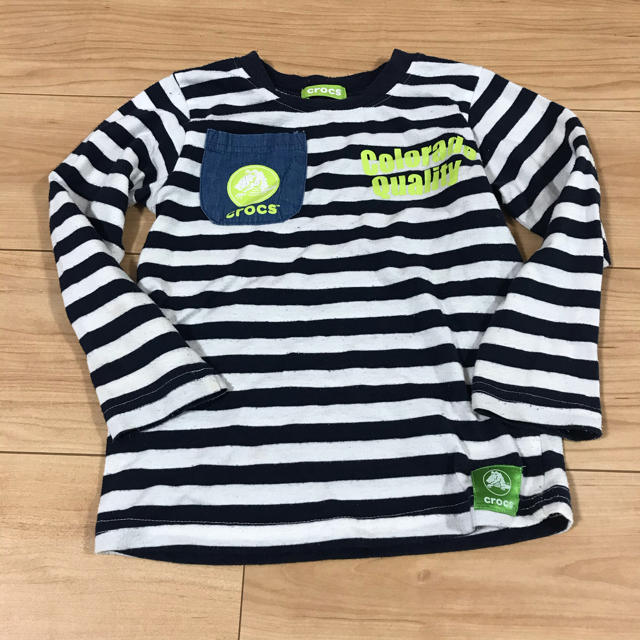 crocs(クロックス)のクロックス　ロンT 110 キッズ/ベビー/マタニティのキッズ服男の子用(90cm~)(Tシャツ/カットソー)の商品写真