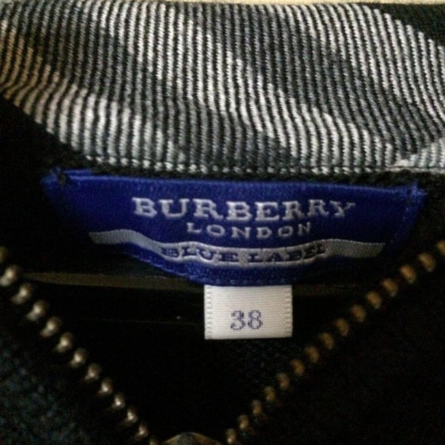 BURBERRY(バーバリー)の訳あり!Burberry ニットパーカー レディースのジャケット/アウター(その他)の商品写真