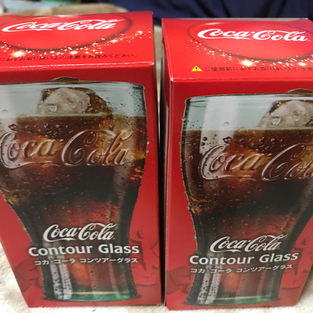 コカ・コーラ(コカコーラ)の最終値下げコカコーラグラス。 インテリア/住まい/日用品のキッチン/食器(グラス/カップ)の商品写真