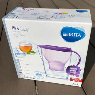 新品●BRITA（ブリタ）2.4Ｌ浄水器●カートリッジ付き(浄水機)