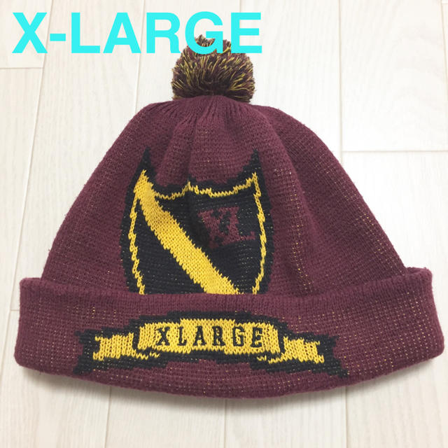 XLARGE(エクストララージ)のXLARGE エクストララージ ニット帽 ビーニー ワインレッド ロゴ メンズの帽子(ニット帽/ビーニー)の商品写真