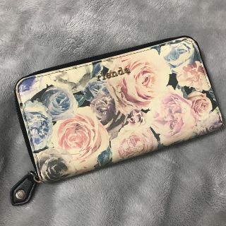 リエンダ(rienda)の長財布  花柄(財布)