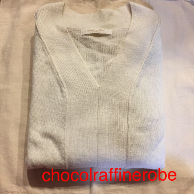 chocol raffine robe(ショコラフィネローブ)のchocol raffine robe Vネックフロント切替ニットプルオーバー レディースのトップス(ニット/セーター)の商品写真