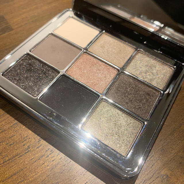 BOBBI BROWN(ボビイブラウン)のボビーブラウン　スターリングナイトアイパレット コスメ/美容のベースメイク/化粧品(アイシャドウ)の商品写真