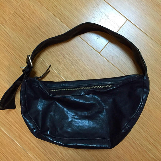 Yohji Yamamoto(ヨウジヤマモト)のY's レザーBag レディースのバッグ(ショルダーバッグ)の商品写真