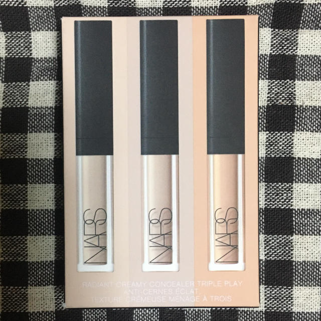 NARS(ナーズ)のNARS ラディアントクリーミーコンシーラー トリプルプレイ 1.4ml×3 コスメ/美容のベースメイク/化粧品(コンシーラー)の商品写真