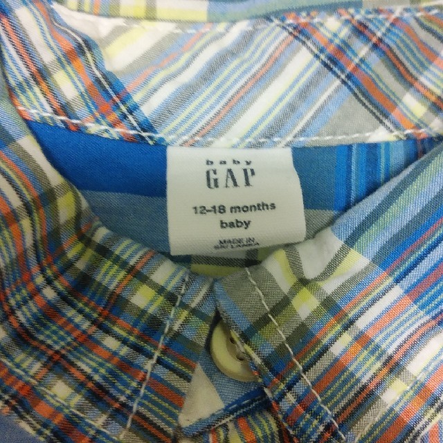 babyGAP(ベビーギャップ)の《美品》baby GAPシャツロンパース キッズ/ベビー/マタニティのベビー服(~85cm)(ロンパース)の商品写真