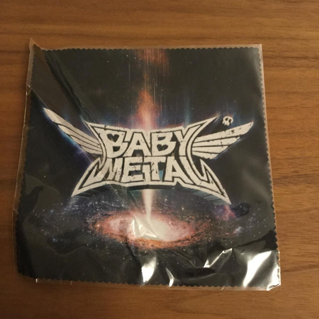 BABYMETAL(ベビーメタル)のBABY METAL TOUR 特典グッズ クリーナー エンタメ/ホビーのタレントグッズ(ミュージシャン)の商品写真