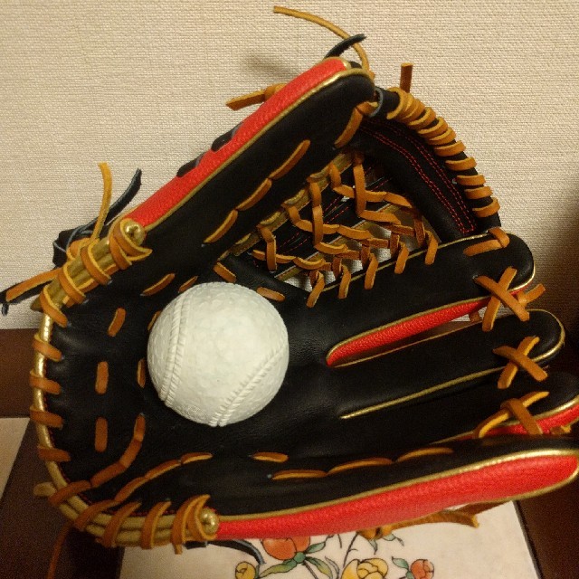 wilson(ウィルソン)のRin様専用！湯もみ型付済★ウィルソン軟式グローブ オールラウンドグラブ スポーツ/アウトドアの野球(グローブ)の商品写真